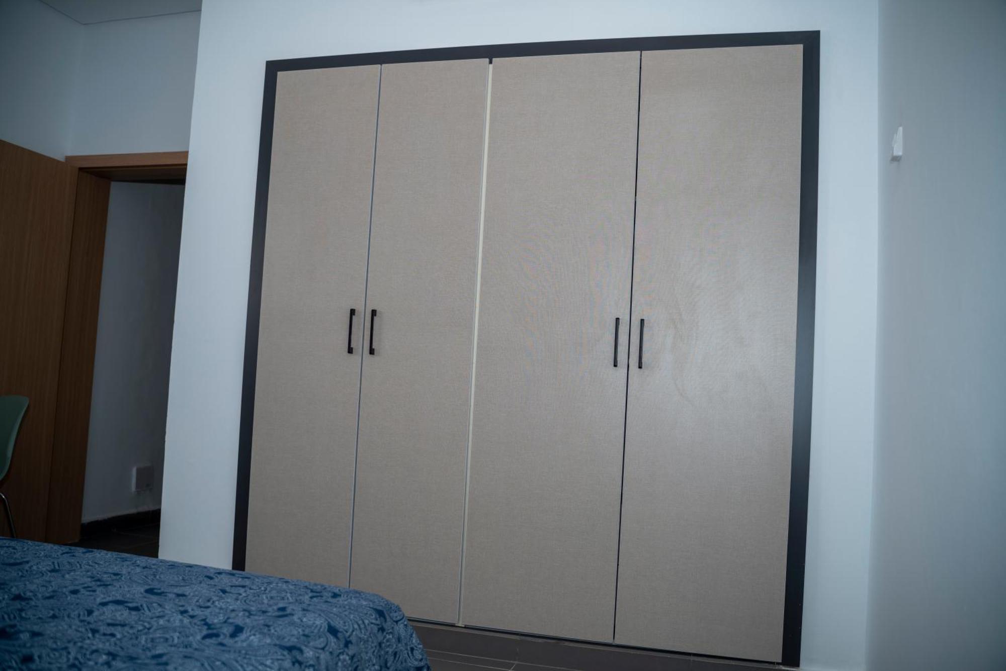 Le Bureau Club - Business Suites Nouakchott Kültér fotó